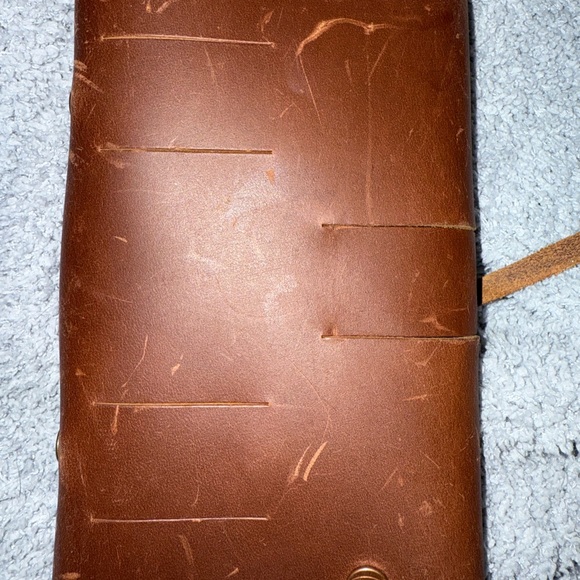 Classic Brown Leather Messenger Bag Set - Picture 5 of 11